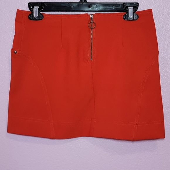 URBAN OUTFITTERS ASHLEY PELMIT ORANGE FITTED MINI SKIRT/ S-P. - Picture 14 of 16